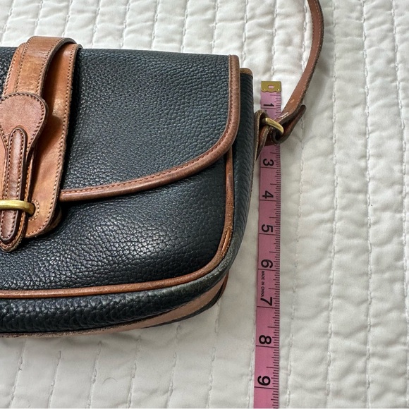 Dooney Bourke Vintage Equestrian All Weather Crossbody Bag With Gold Accents - Picture 12 of 16